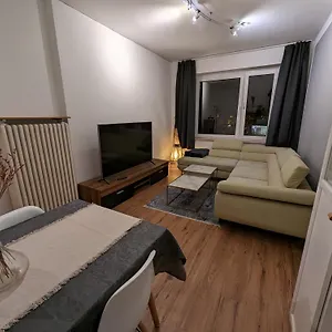 Apartment Ruhige 3-zimmer-wohnung Messenah, Hannover
