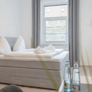 Apartment Modernes In Lage Komfortabel Eingerichtet Mit Arbeitsplatz Und Kueche - Geibelsuite, Hannover